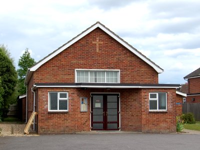 Stubbington Methodist Church, Burnt House Lane, Stubbington (May 2019) (4)
