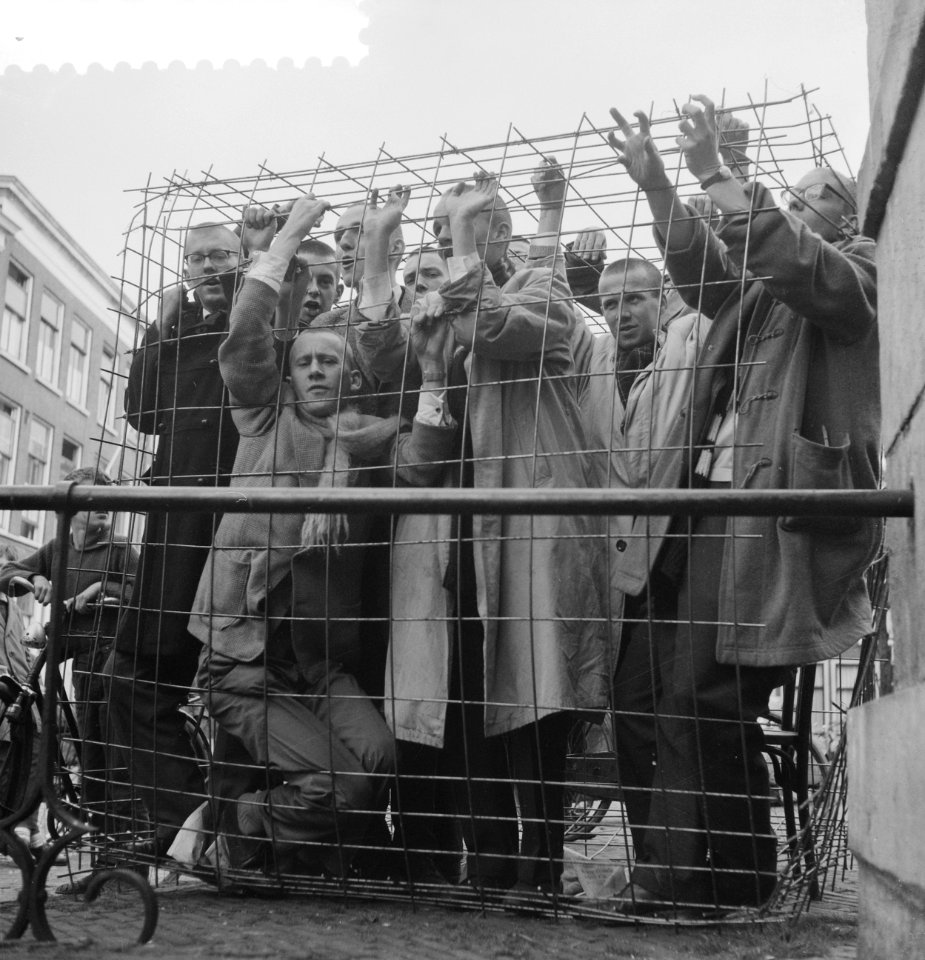 Studenten protesteren in Leiden tegen wetsontwerp, Bestanddeelnr 911-6847
