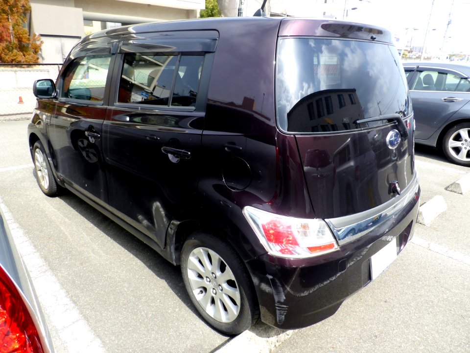 Subaru DEX (M401F) rear