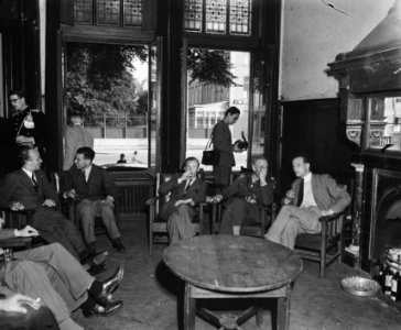 Studentenfeest, Bestanddeelnr 902-1892