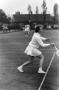 Studenten tenniskampioenschappen te Leiden Mej Henny van Rijn, Bestanddeelnr 915-2045