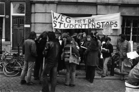 Studenten, acties, betogingen, universiteiten, Bestanddeelnr 929-0819