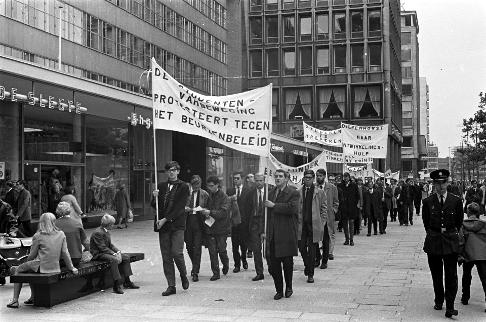 Studenten, betogingen, Bestanddeelnr 919-6206