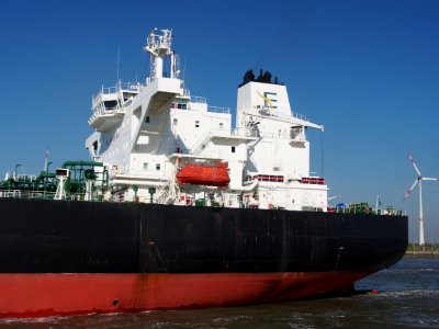 Suez Fuzeyya (ship, 2011) - IMO 9524449 leaving Berendrechtlock Port of Antwerp pic8