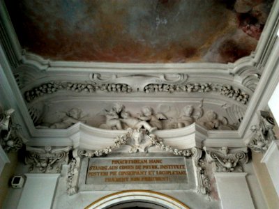 Stuccos in the Wilanów Palace 08