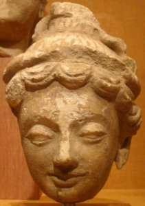 Stucco head from Afghanistan, Hadda, 3rd-5th century CE, HAA III photo