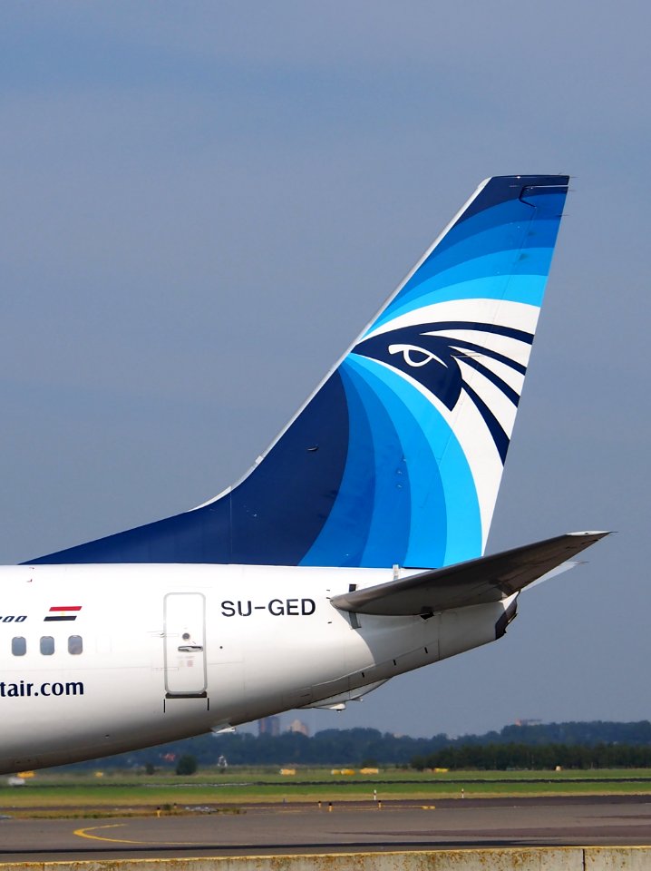 SU-GED EgyptAir Boeing 737-866(WL) - cn 40802 taxiing, 25august2013 pic-006