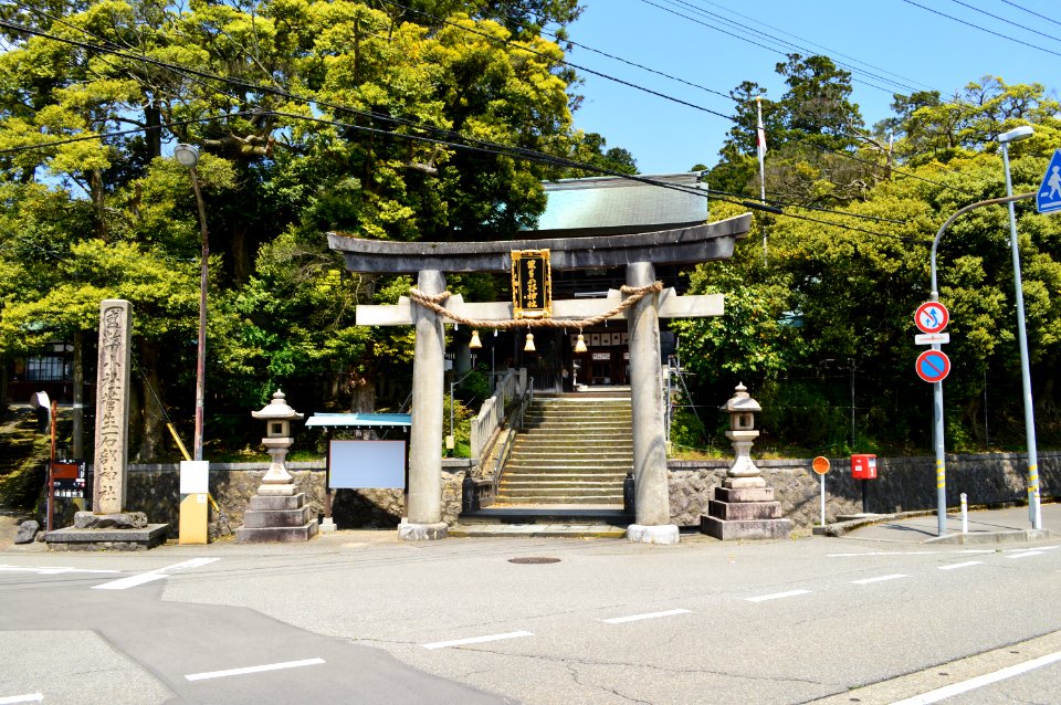 Sugoisobe-jinja, torii-2