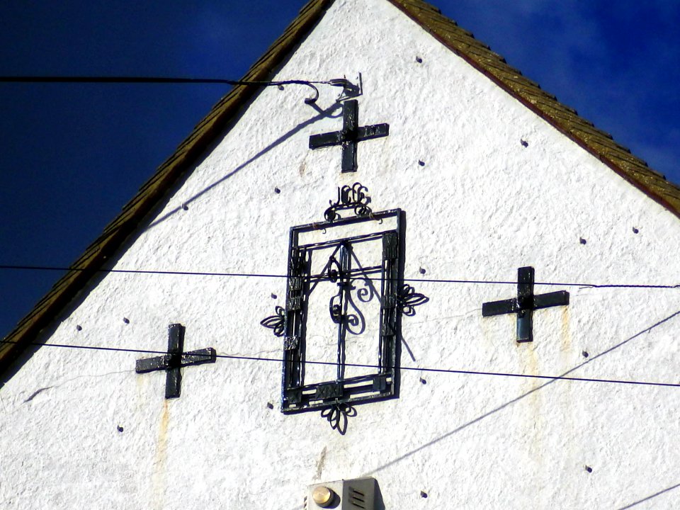 Sundial, The White House, 23-25 Cantelupe Road, Bexhill