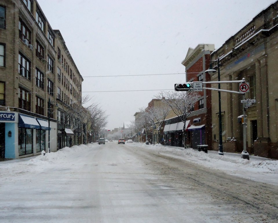 Summit New Jersey Springfield Avenue snowfall buildings traffic lights