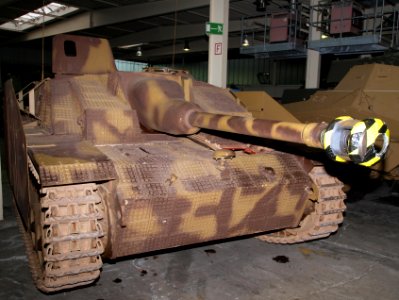 Sturmgeschutz III G SdKfz 142 slash 1 pic01