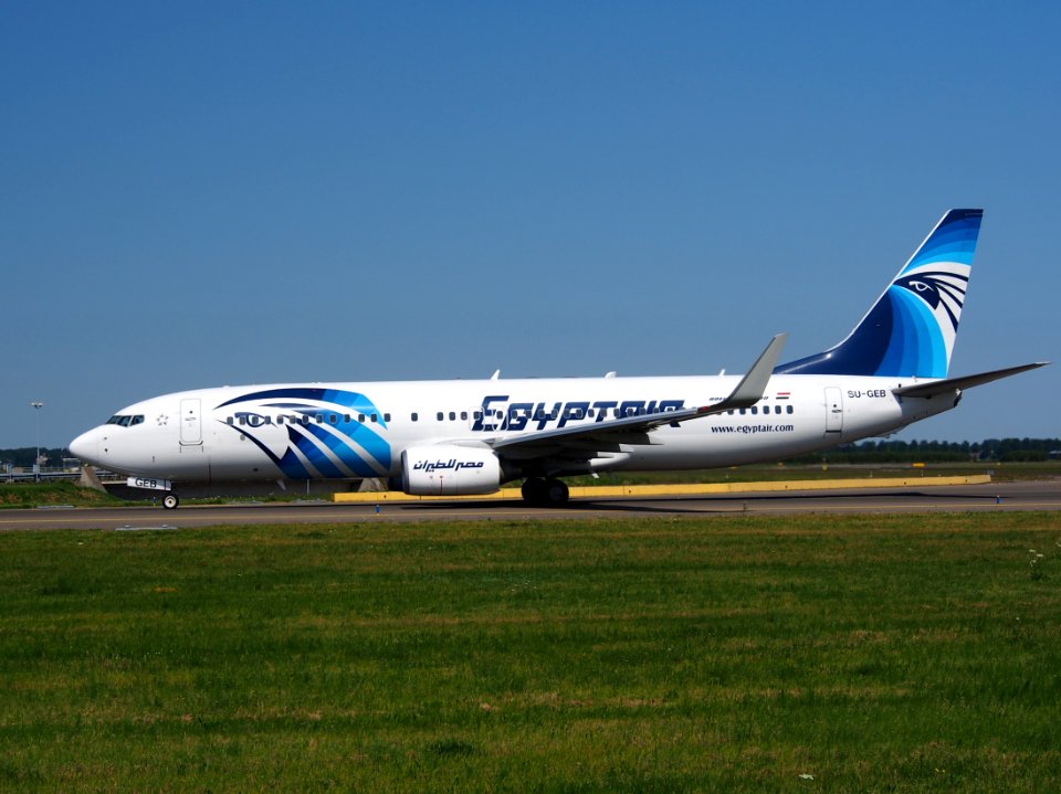 SU-GEB EgyptAir Boeing 737-866(WL) - cn 40800, taxiing 21july2013 pic-005