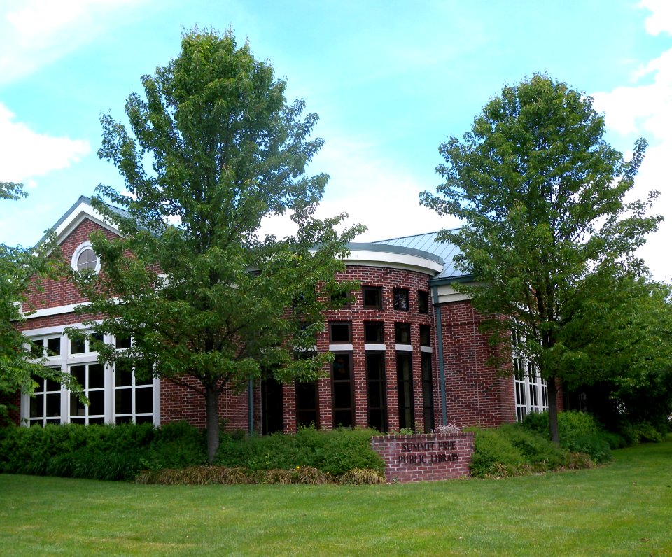 Summit Library round end jeh