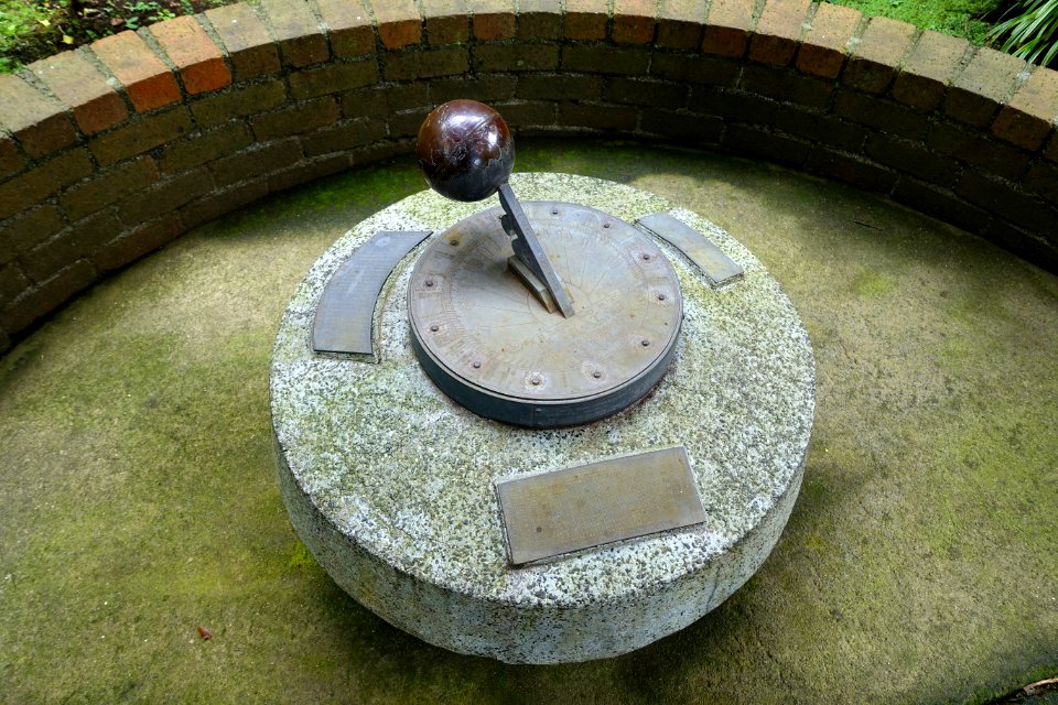 Sundial - Samuel Cocking Garden - Enoshima, Japan - DSC07760