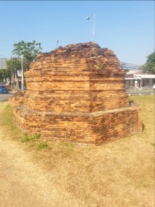 Stupas of Chao Ai Phraya and Chao Yi Phraya - 2017-02-13 (002)