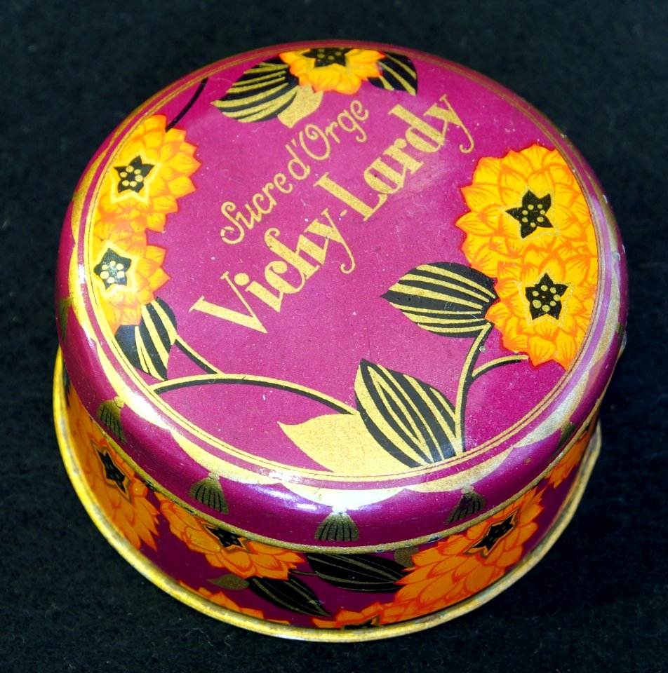 Sucre dOrge Vichy-Lardy tin pic2