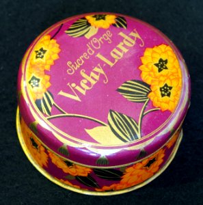 Sucre dOrge Vichy-Lardy tin pic2