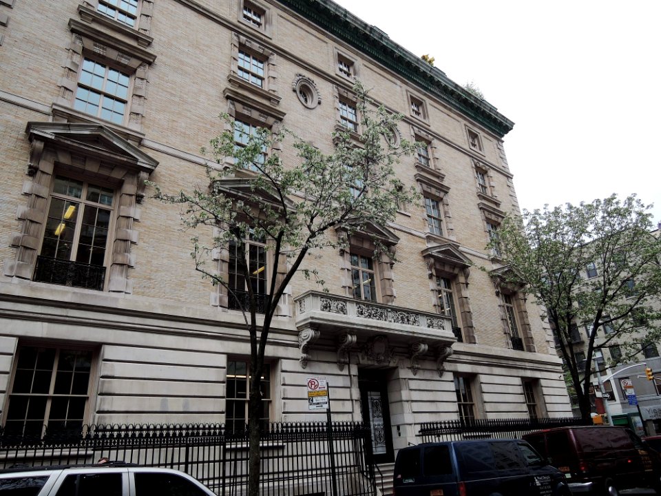 Stuyvesant Fish House 25 E78 St cloudy jeh
