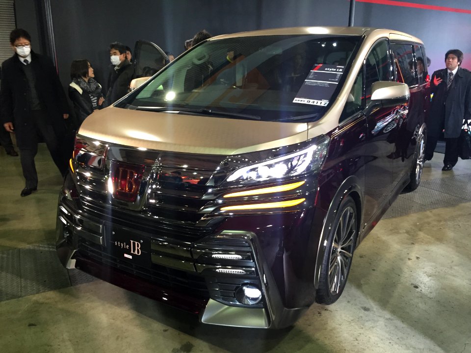 Style LB front - Tokyo Auto Salon 2015