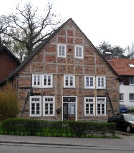 Stukenbrock-Hauptstrasse 20