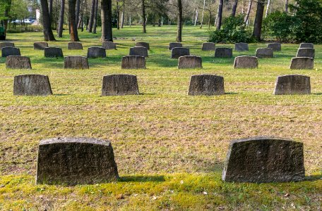 Stukenbrock - 2016-05-01 - Sowjetischer Friedhof (021)