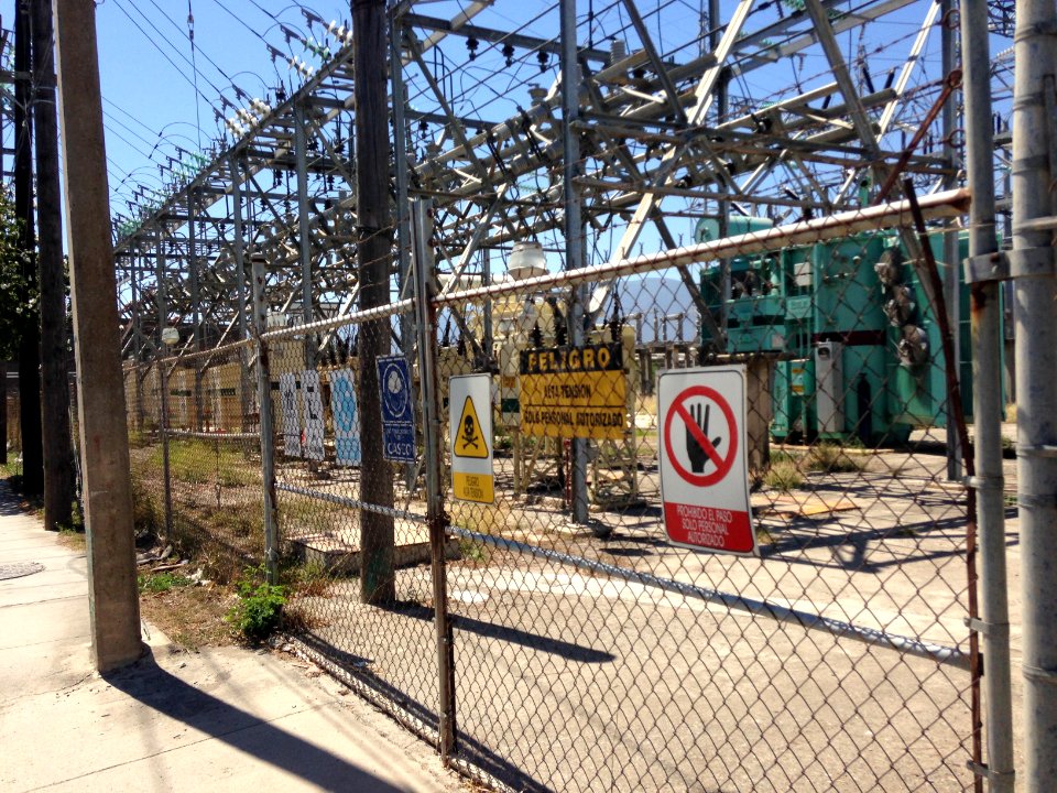 Subestación eléctrica - acceso