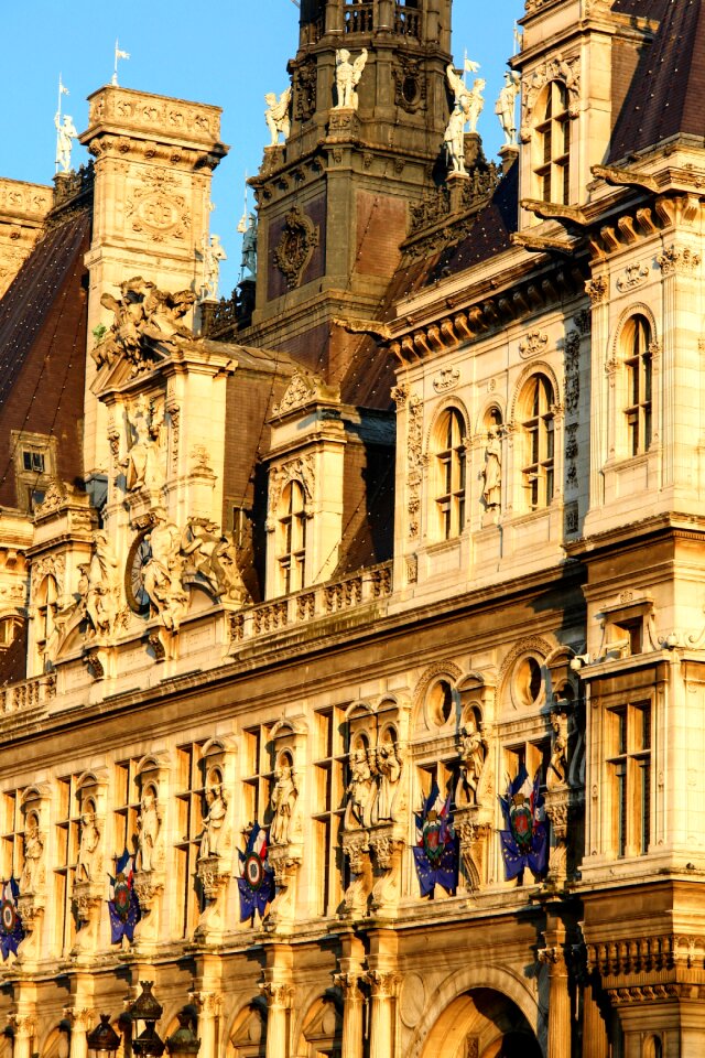 France building ornament