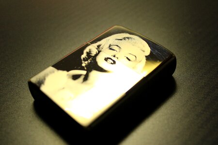 Lighter marilyn monroe black