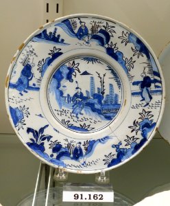 Stand or dish, Holland, 1680-1700, tin-glazed earthenware, item HD 91.162 - Flynt Center of Early New England Life - Deerfield, Massachusetts - DSC04309