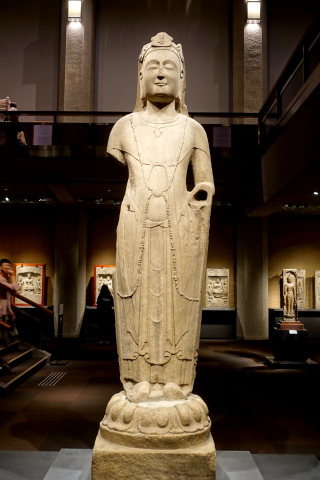 Standing Avalokitesvara, Hebei province, China, Sui dynasty, dated 585 AD, marble - Tokyo National Museum - Tokyo, Japan - DSC08733