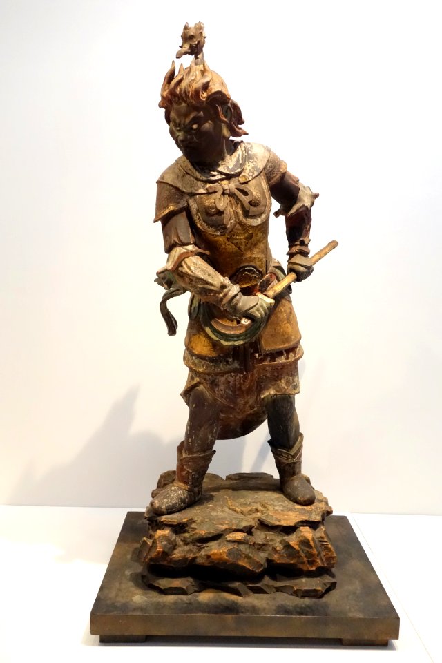 Standing Junishinsho (Twelve Heavenly Generals) - Shinshin (Dragon General), Kamakura period, 13th century, wood with polychromy, cut gold leaf, and inlaid crystal eyes - Tokyo National Museum - DSC05366