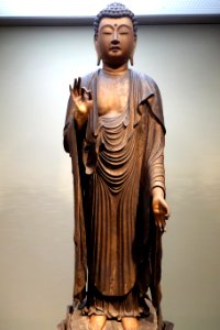 Standing Amida Nyorai (Amitabha) by Eisen (1239-unknown), view 2, Kamakura period, dated 1259 (Shoka 3), wood with polychromy - Tokyo National Museum - DSC05710