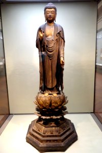 Standing Amida Nyorai (Amitabha) by Eisen (1239-unknown), view 1, Kamakura period, dated 1259 (Shoka 3), wood with polychromy - Tokyo National Museum - DSC05706