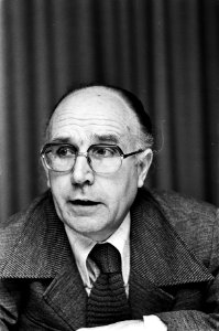 Stan Poppe, Bestanddeelnr 930-2282