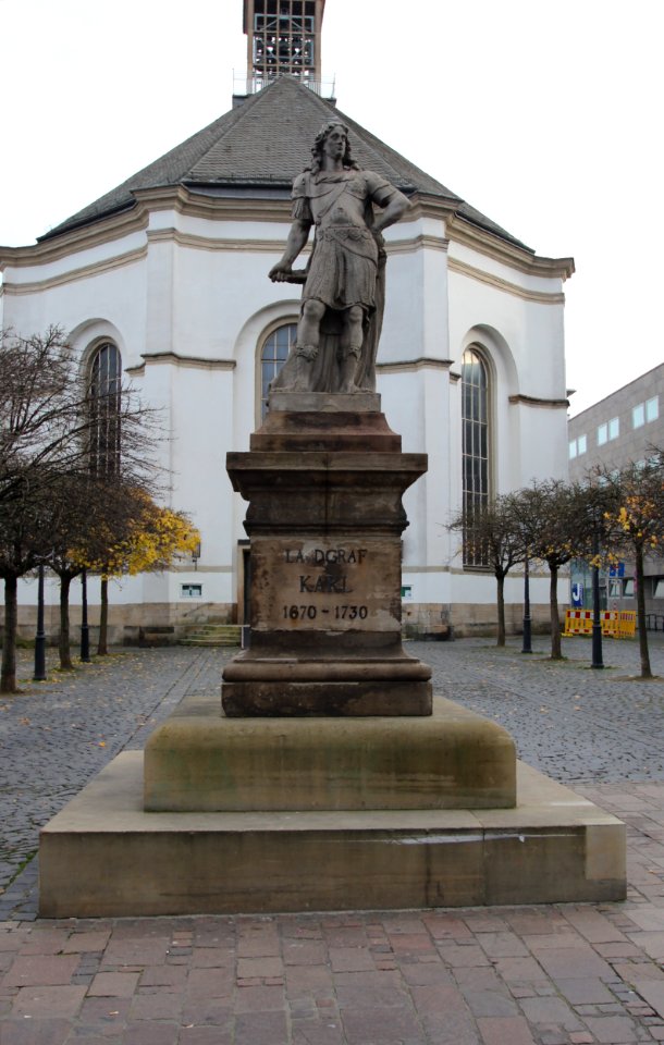 Standbild des Landgrafen Karl, Karlsplatz in Kassel