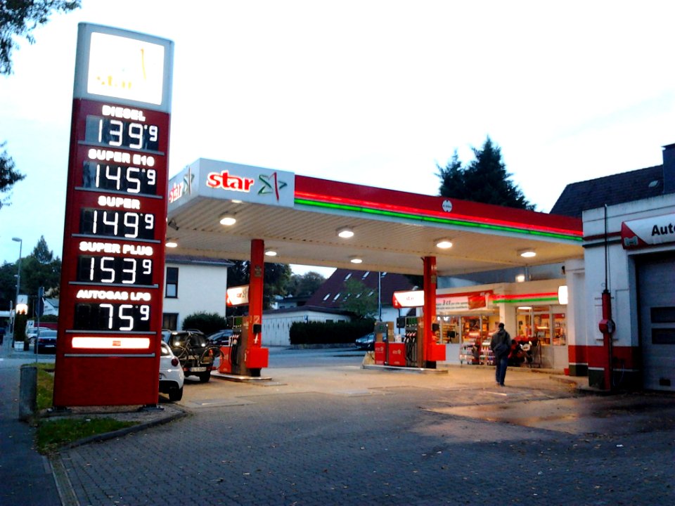Star tankstelle detmold okt2013