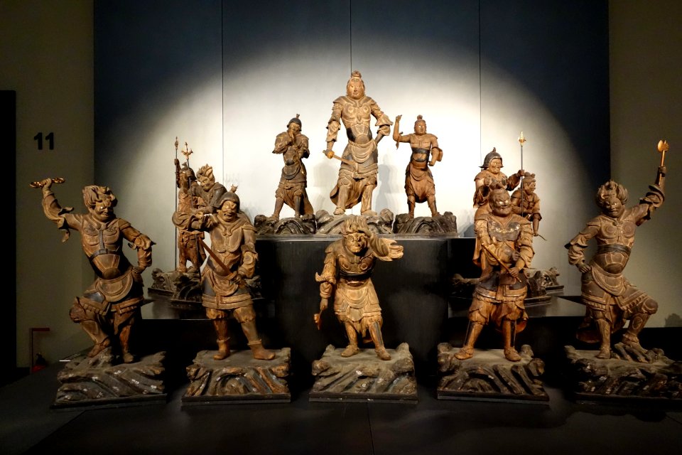 Standing Juni Shinsho (Twelve Heavenly Generals), Kamakura period, 12th-13th century, wood with polychromy and inlaid crystal eyes - Tokyo National Museum - DSC05106