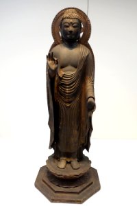 Standing Amida Nyorai (Amitabha), Kamakura period, 13th century, wood with gold leaf and inlaid crystal eyes - Tokyo National Museum - DSC05349