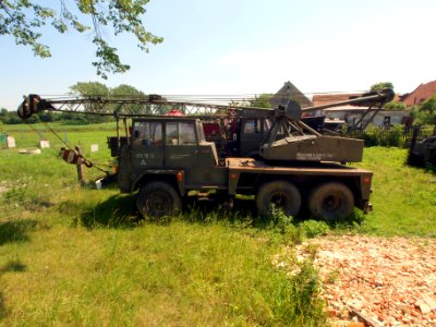 Star 66 crane truck pic1