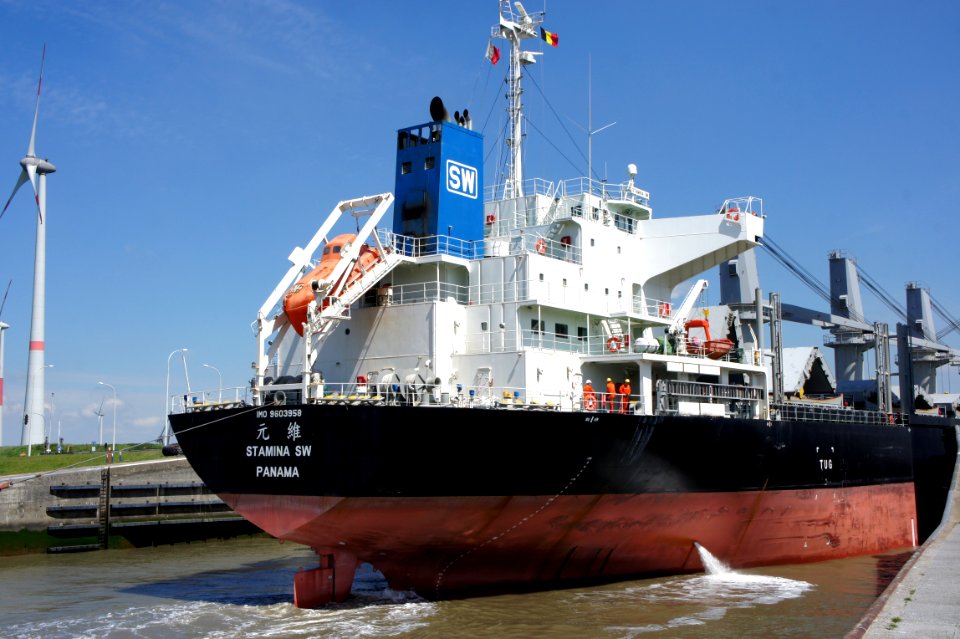 Stamina SW - IMO 9603958, Berendrechtlock, Port of Antwerp, pic7
