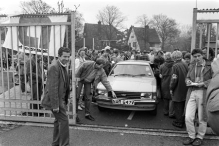 Staking omroeppersoneel tegen afwijzing omroep CAO auto buitenlanders toegelate, Bestanddeelnr 933-2973