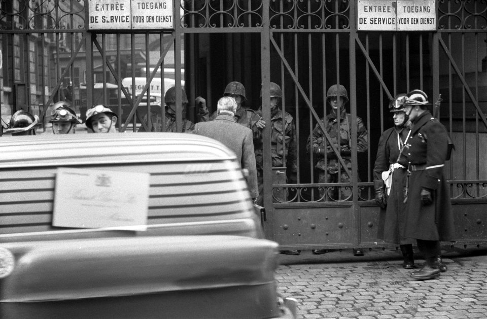Stakingen in Brussel, Bestanddeelnr 911-9127