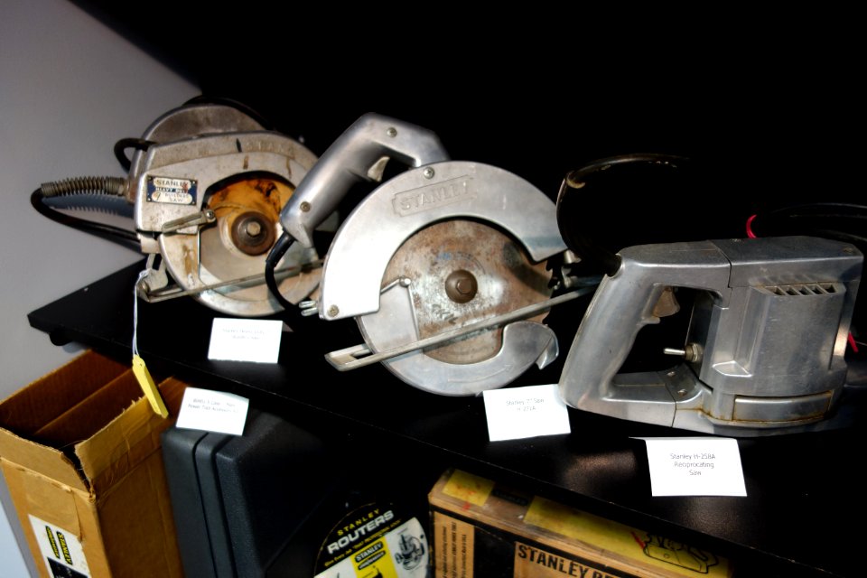 Stanley saws - New Britain Industrial Museum - DSC09846