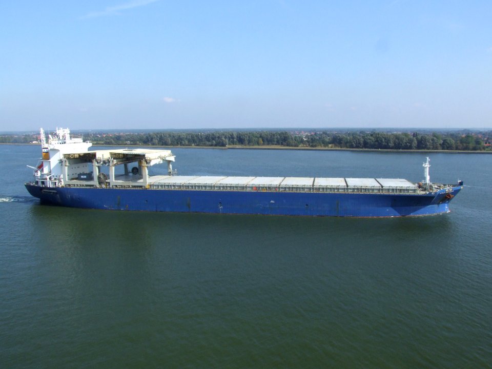 Star Herdla p8 Port of Antwerp 25-Jan-2005