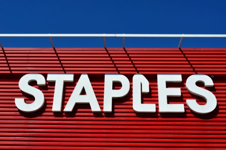 StaplesHwy7-4