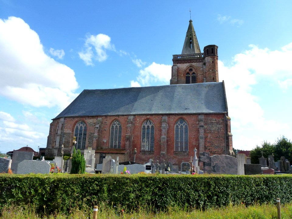 Staple (Nord, Fr) église (01)