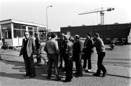 Stakingen bij havenbedrijven in verband met het ziekengeld Wilde staking bij s, Bestanddeelnr 932-0286