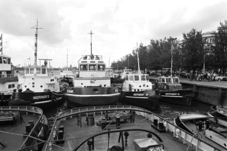 Stakingen, havenpersoneel, sleepboten, Bestanddeelnr 930-4086