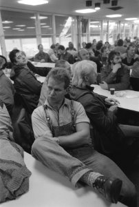 Staking in Amsterdamse haven stukgoedsector stakers, Bestanddeelnr 934-1279