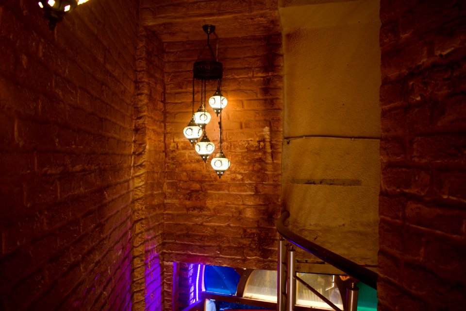 Stairs at Machiko teashop in Erbil